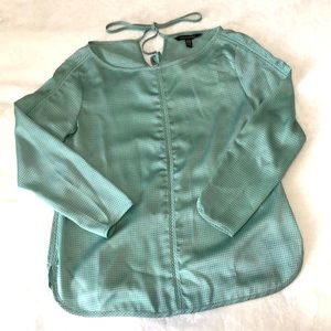 Long sleeve Banana republic blouse XXS - worn once and excellent condition -